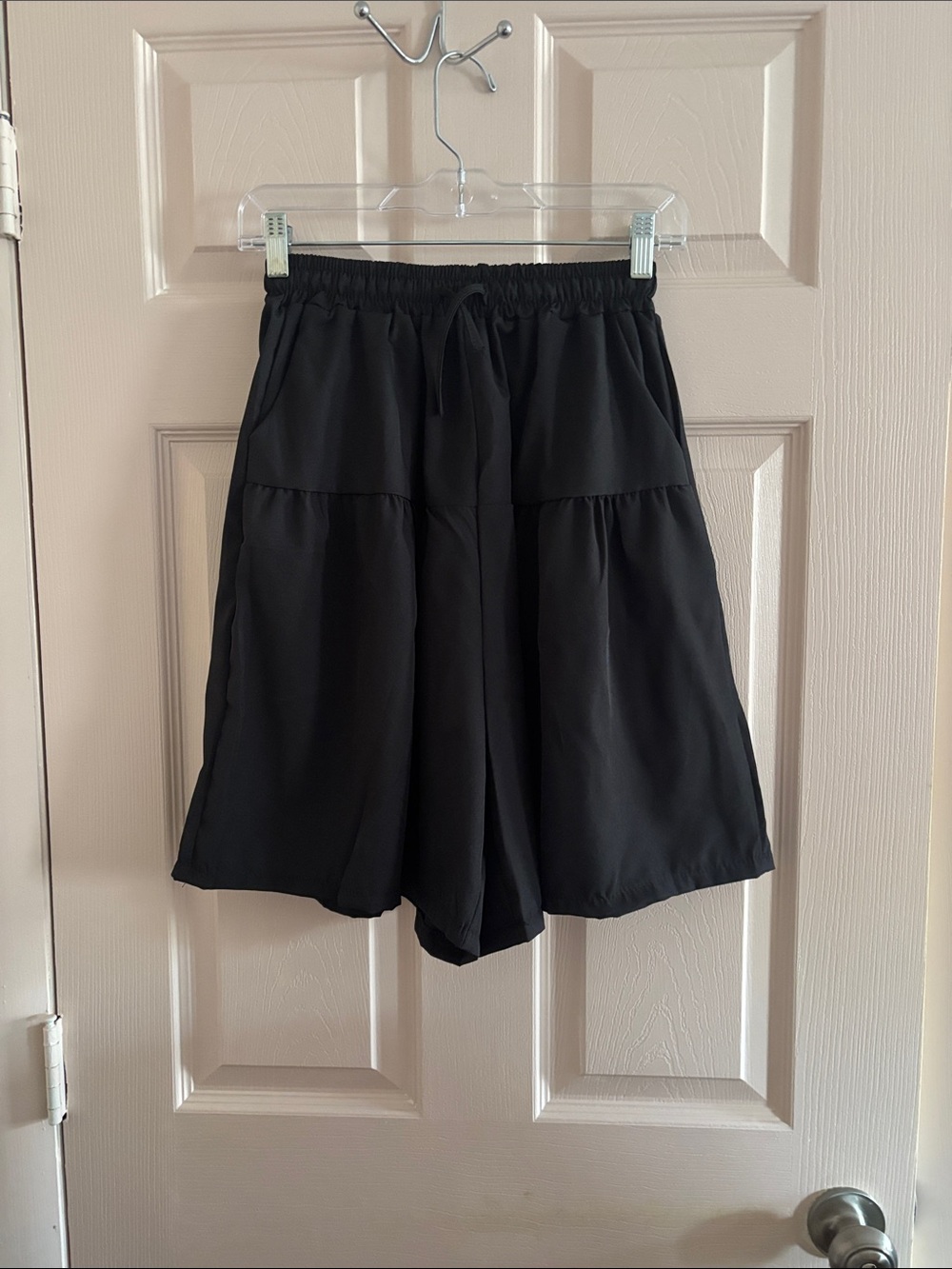 Women's Black Elastic-Waist Circle Skirt
